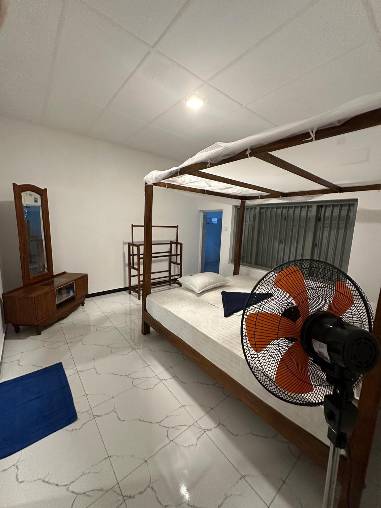 Villa 95 Dikwella Eksteriør billede